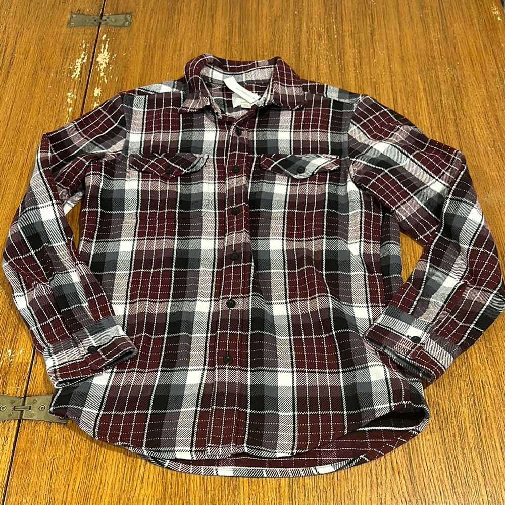 AMERICAN EAGLE Men’s Classic Fit Heavy Flannel